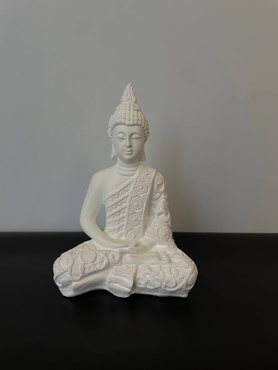 Фигура "Будда" светящийся в темноте